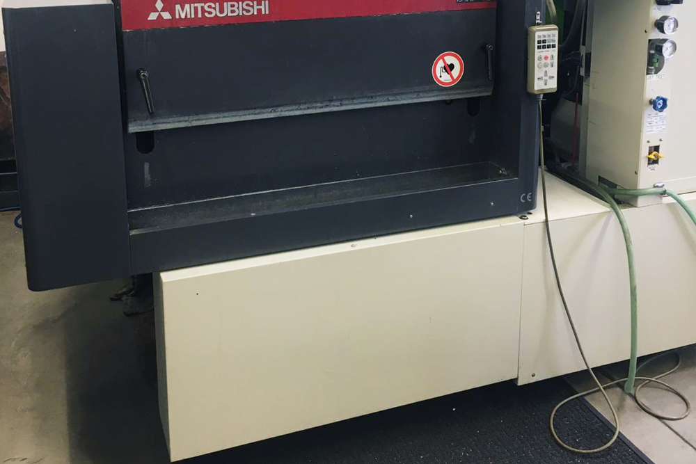 Mitsubishi_FA-10-S-Advance