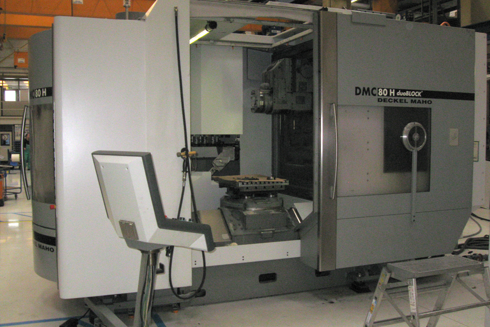 Deckel Maho douBLOCK, Bearbeitungszentrum, Werkzeugmaschine Hochgeschwindigkeits-Erodierbohren Erodierbohrmaschine