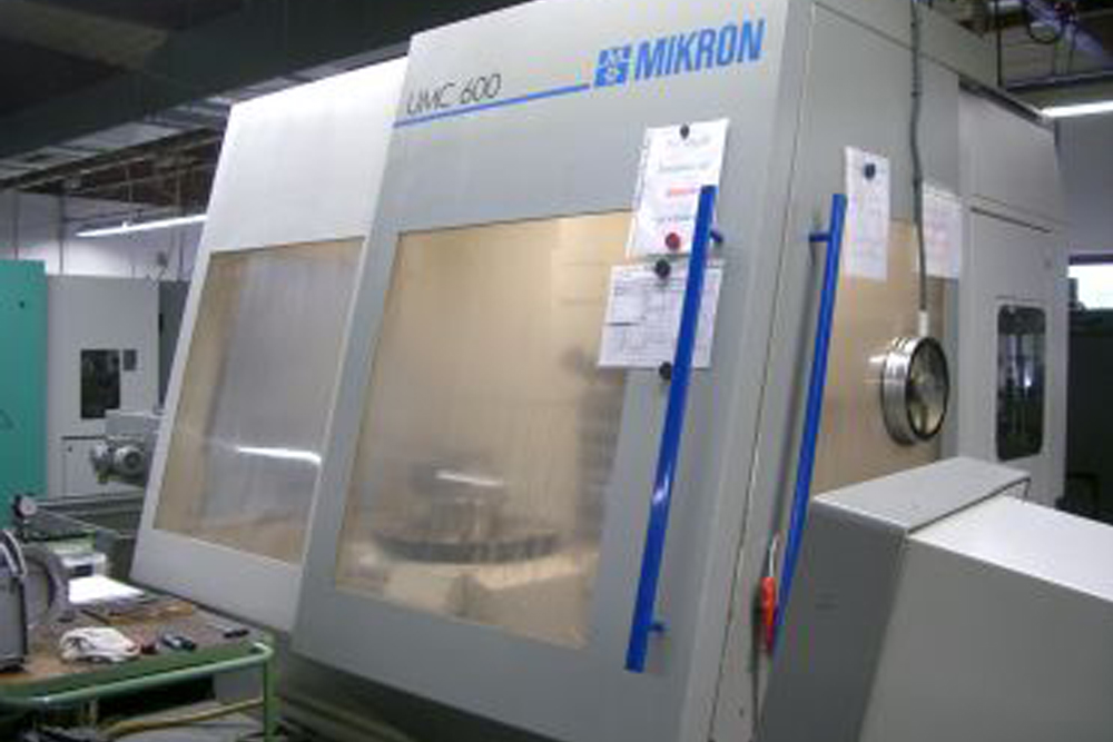 Mikron 5- Achs Mikron UMC 600 Werkzeugmaschine Fr&auml;smaschine